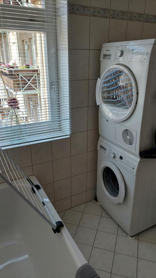 Neu! Ferienwohnung In Ерфурт Екстериор снимка