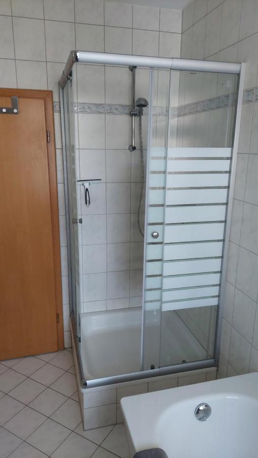 Neu! Ferienwohnung In Ерфурт Екстериор снимка